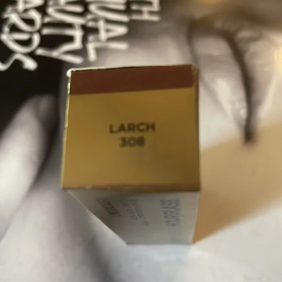 Hourglass unlocked Satin Creme Lipstick 308 Larch - Picture 6 of 8